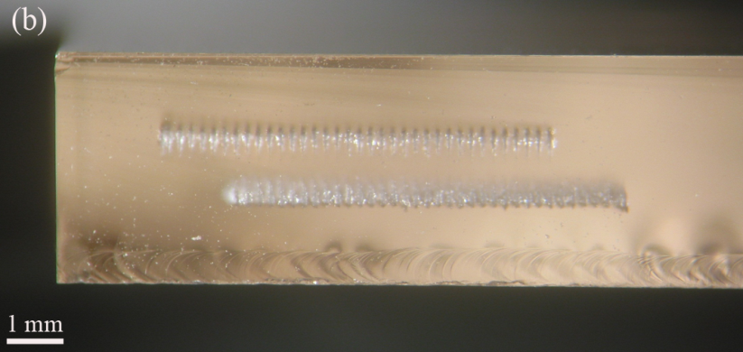 ESTRUCTURACIÓN INTERNA DE MATERIALES TRANSPARENTES CON LÁSER